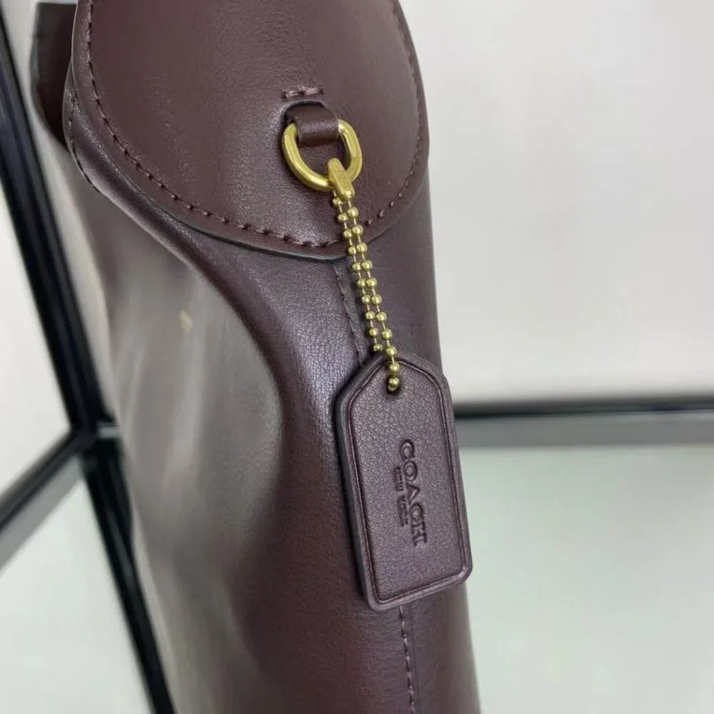 Coach Brooklyn Shoulder Bag 28 – Brass/Maple - Picture 3 of 8